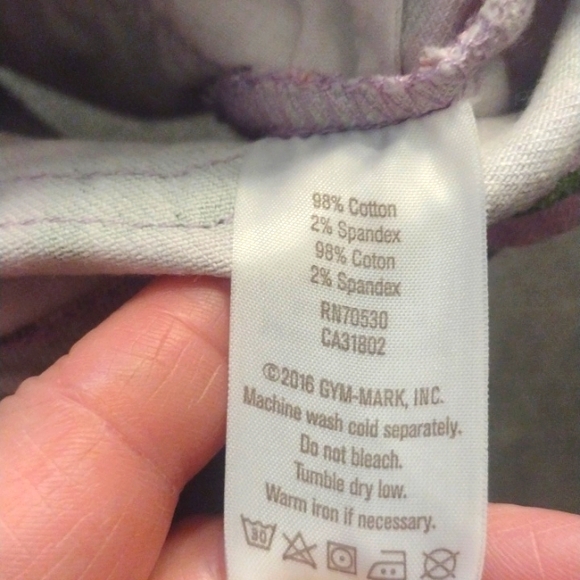 Baby girls Crazy 8 shorts size 18-24months.. - Picture 7 of 8